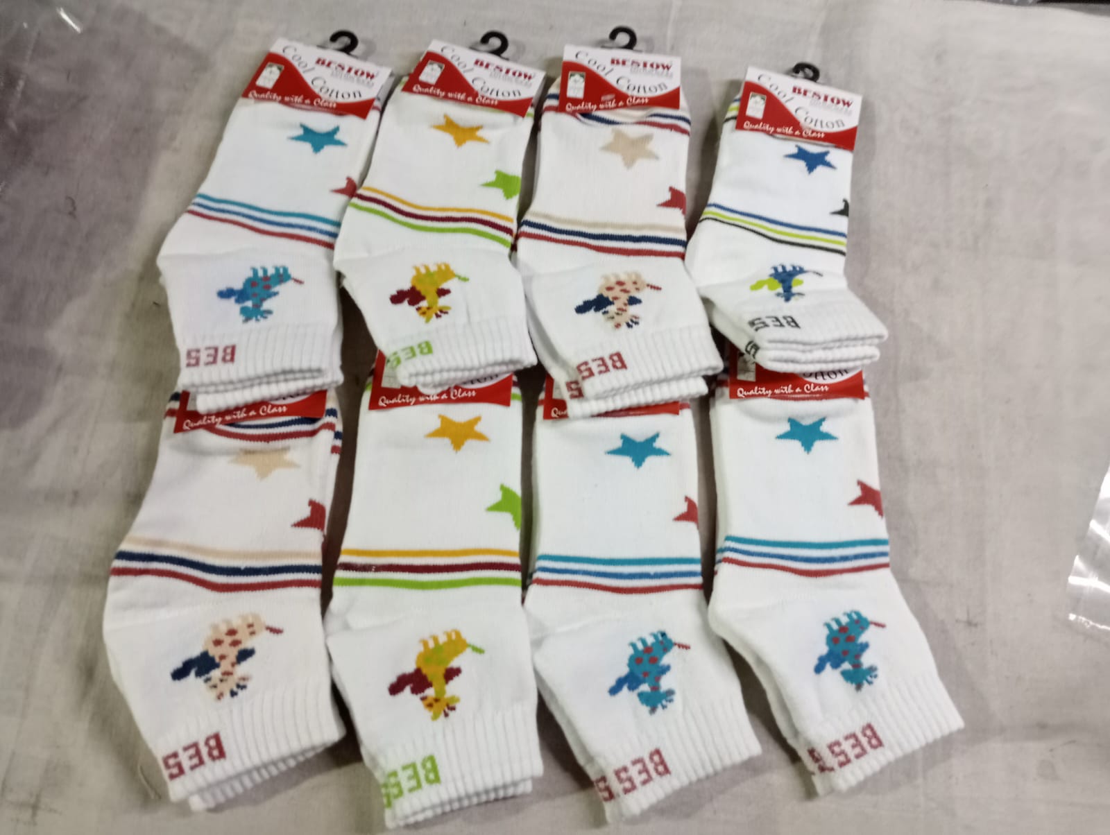 3 611 STAR BESTOW KIDS SOCKS ASSOSTED FULL TERRY