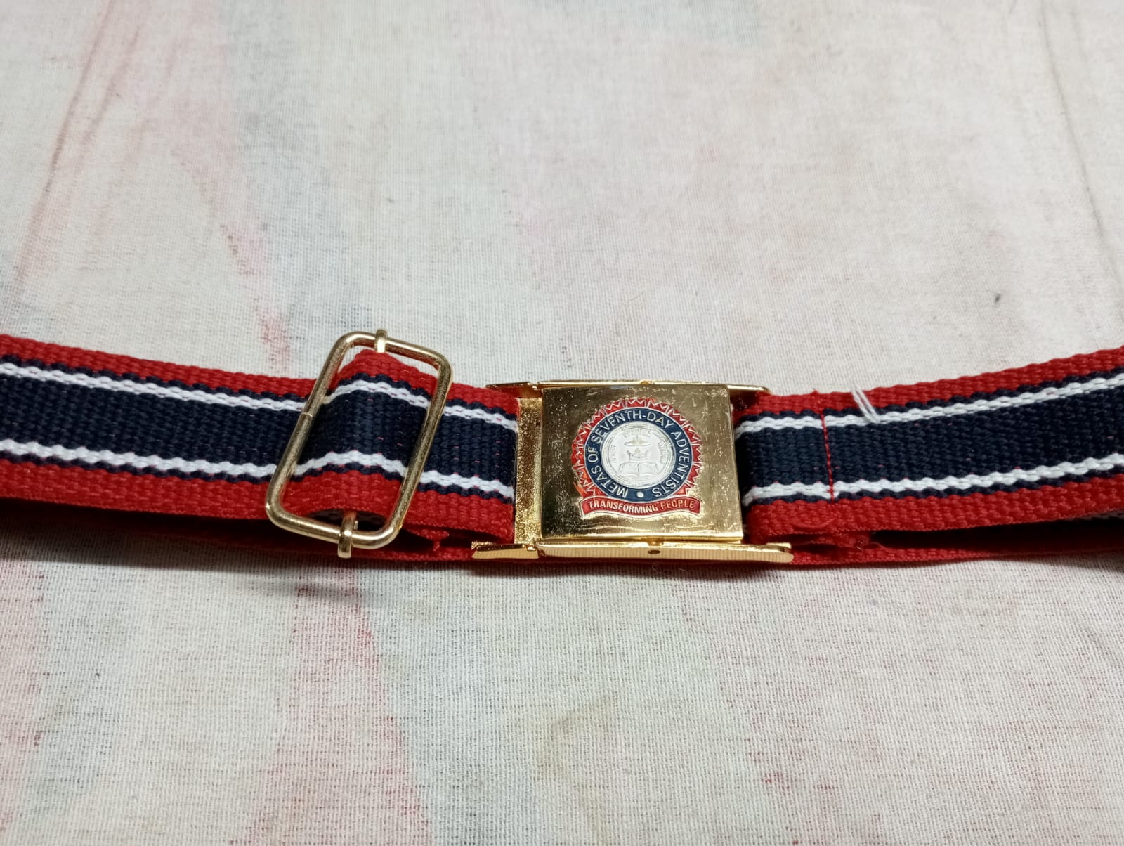 30 DUBBY BUCKLE RED NAVY WHITE COTTON NIVAR (METAS) 