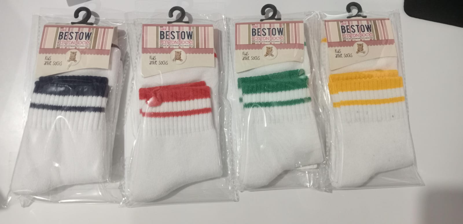 1 416 WHITE SOCKS ANKLE FULL TERRY ( ASSOSTED ) 