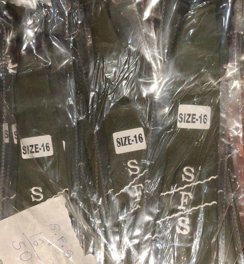 10 242 215 M.Green Plain 