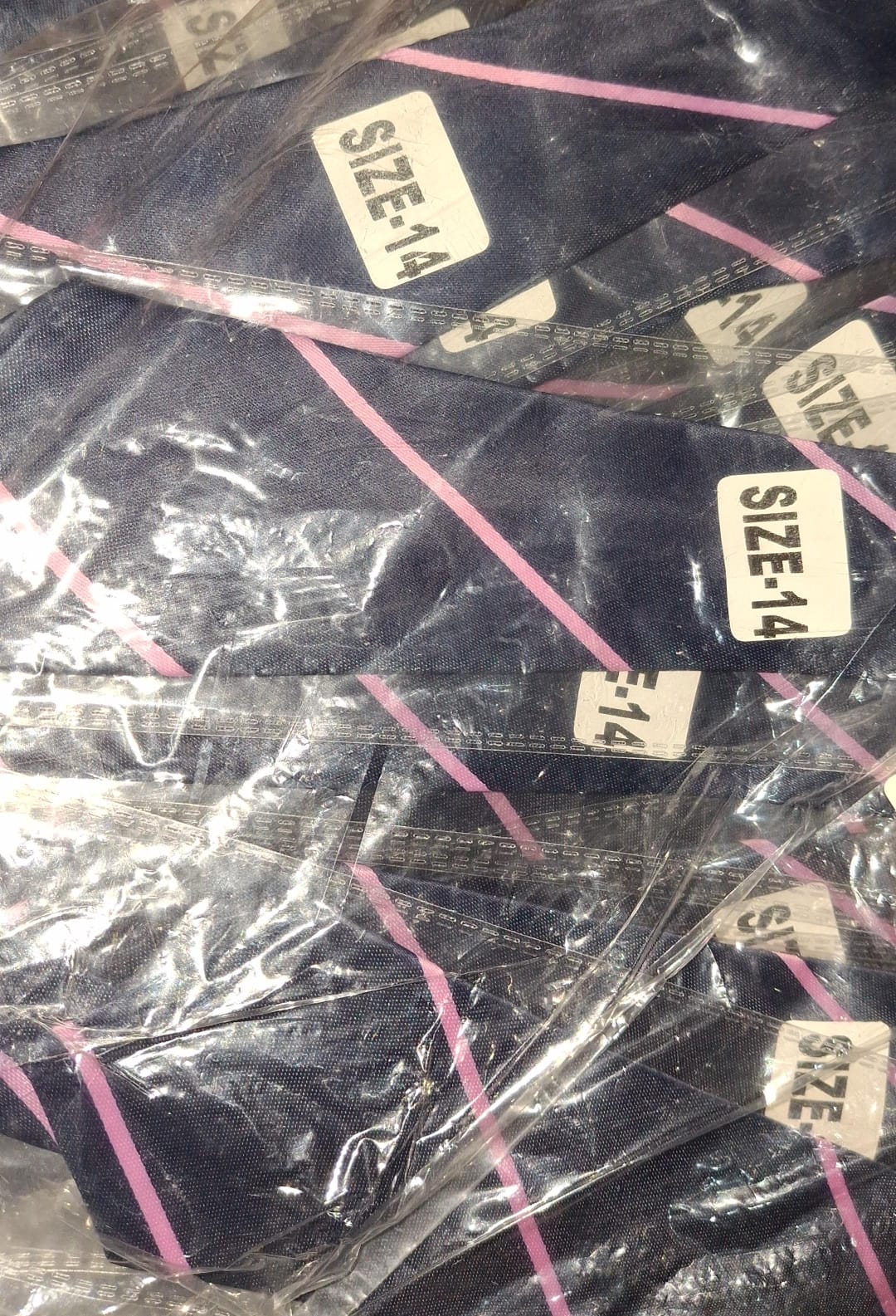 10 342 220 Navy in Pink Moti Patti 