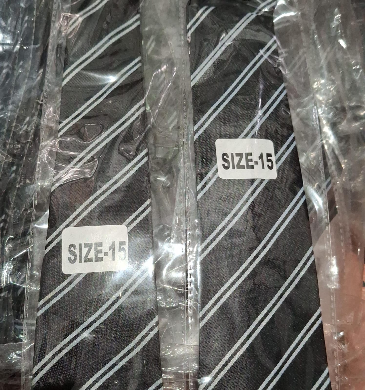 10 342 225 Black in 2 Off White Patti 