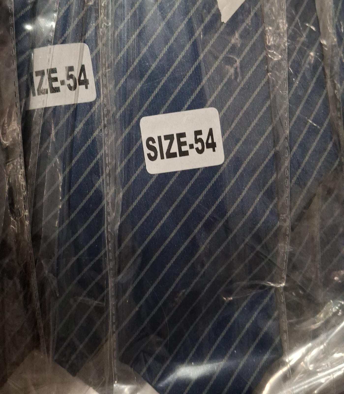 48 642 220 Navy in Grey Line 