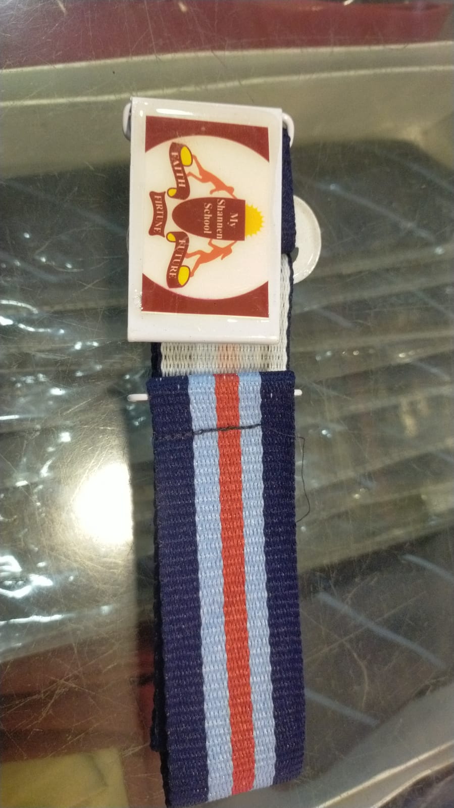 28 1111 11 NAVY/SKY/RED 