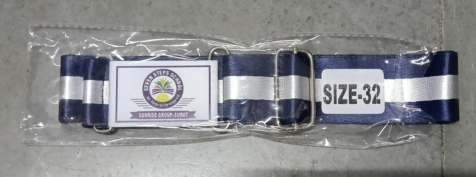 32 2222 44 NAVY/WHITE/NAVY  SS BAKKLE (SEVEN STEP SCHOOL) 