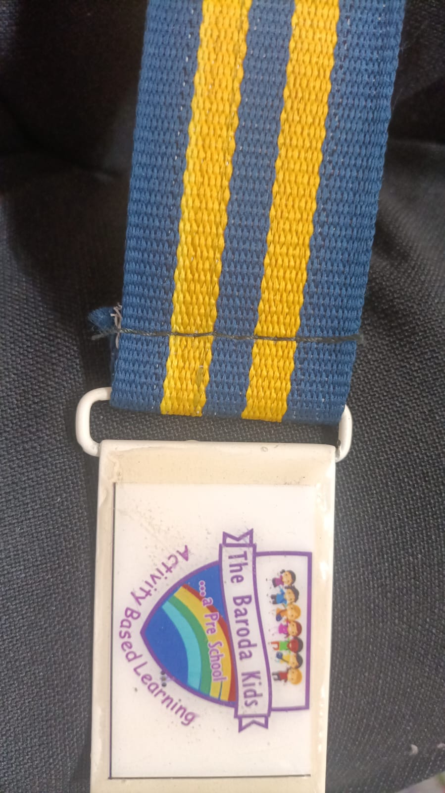 24 1111 11 ROYAL BLUE/YELLOW 5 PATTI (THE BARODA KIDS)