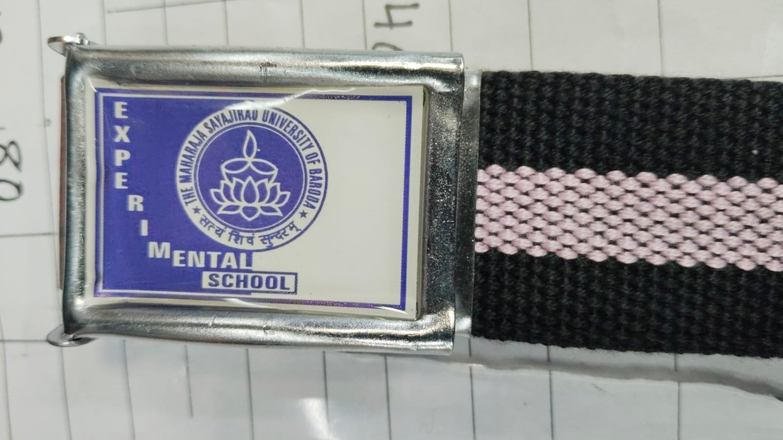 32 4444 22 BLACK/PINK/BLACK (EXPERIMENTAL SCHOOL)