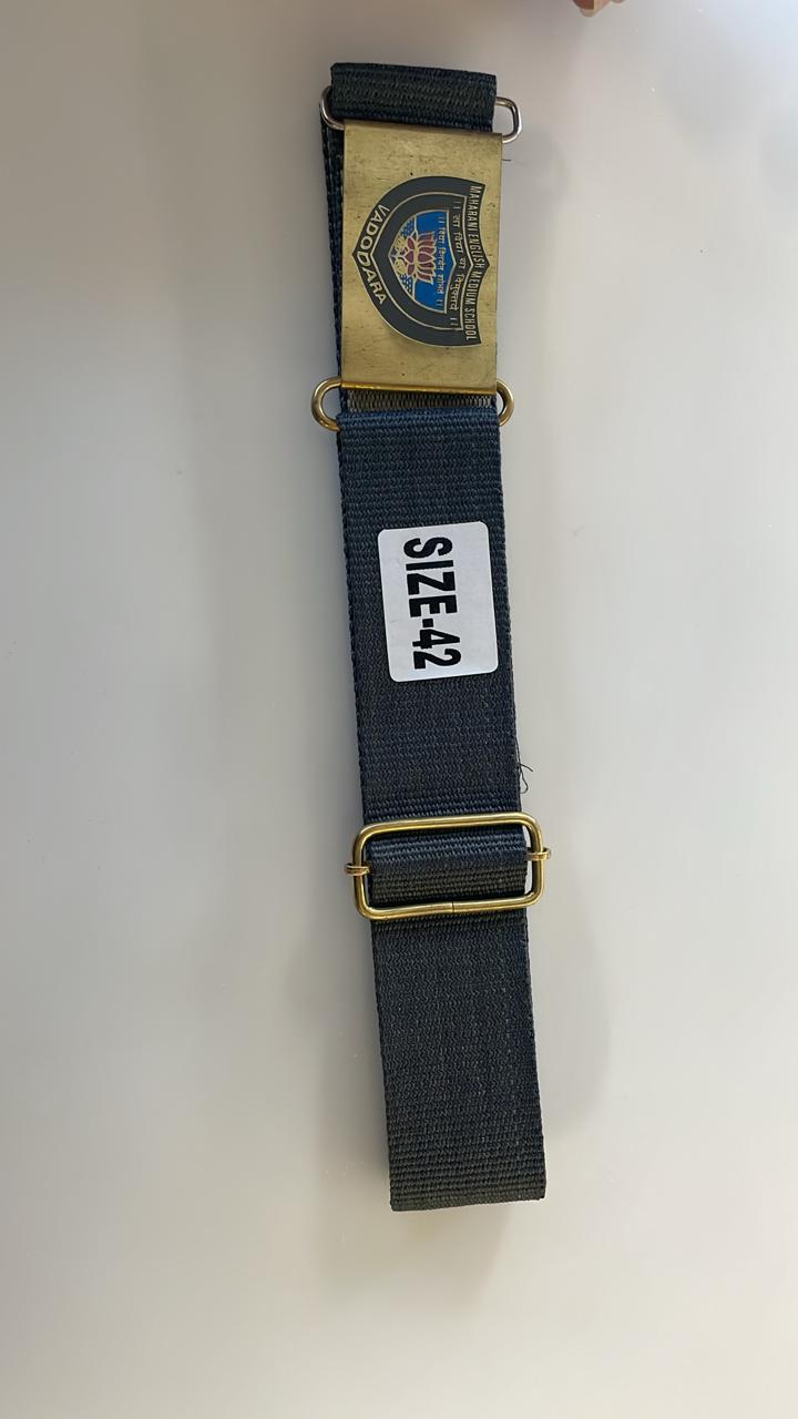 26 3333 22 BLACK /RED/BLACK (VEDANT INTERNATIONAL) 