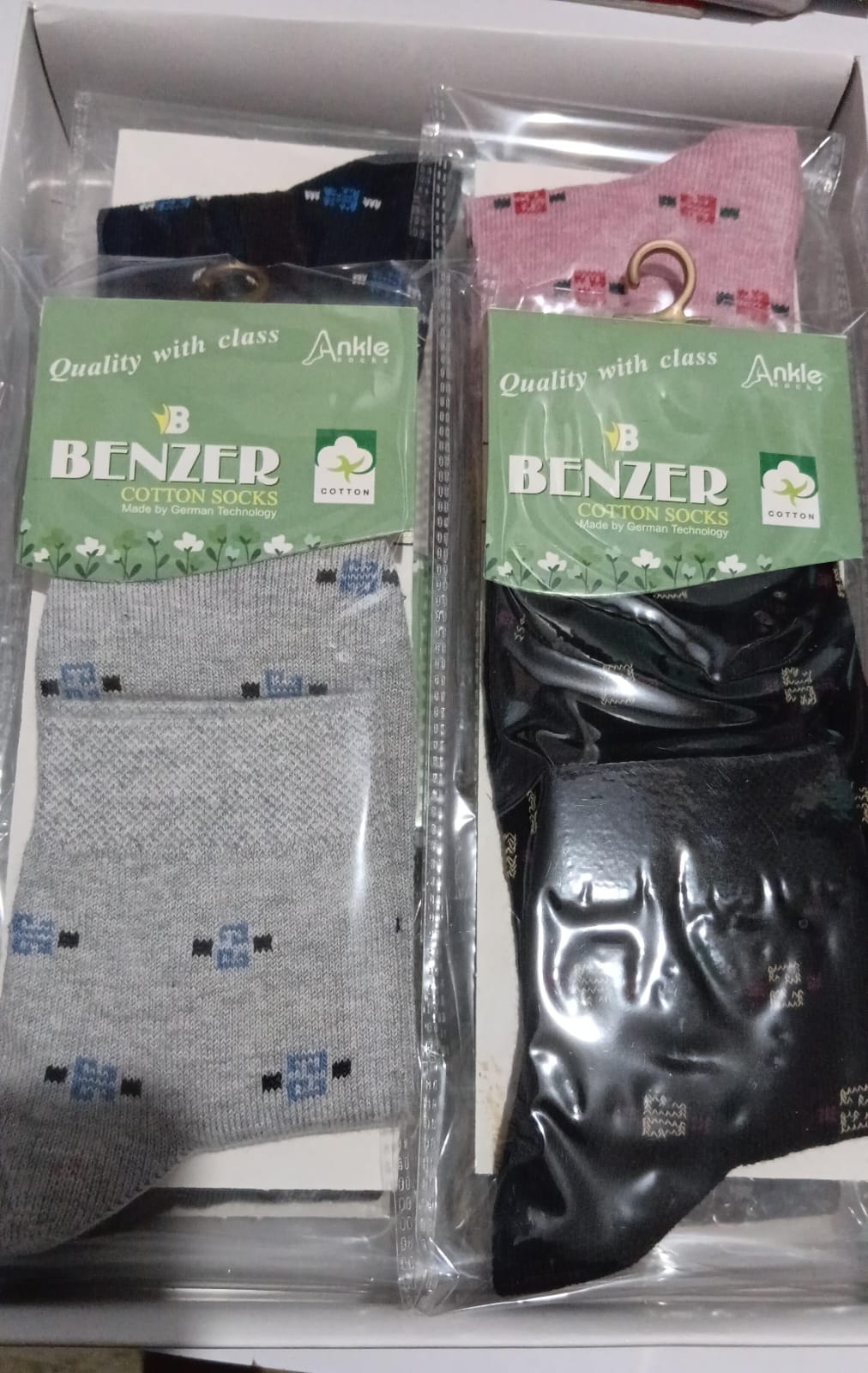 3471 THUMB  PRINTED ASSOTED COLOURS